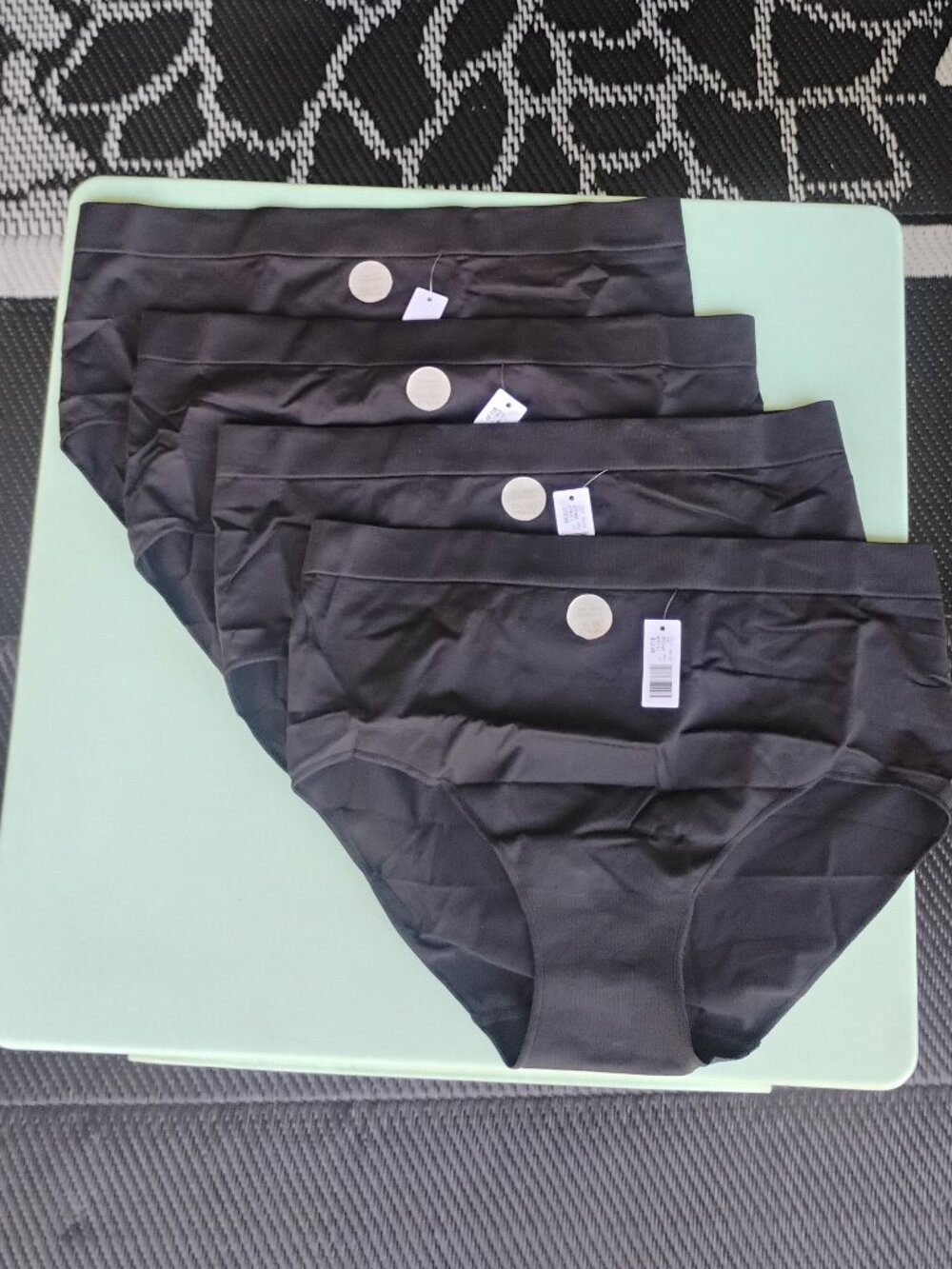 Reitmans R Line Black Seamless Full Brief Panties Underwear (4 pairs) XXL/2X NWT